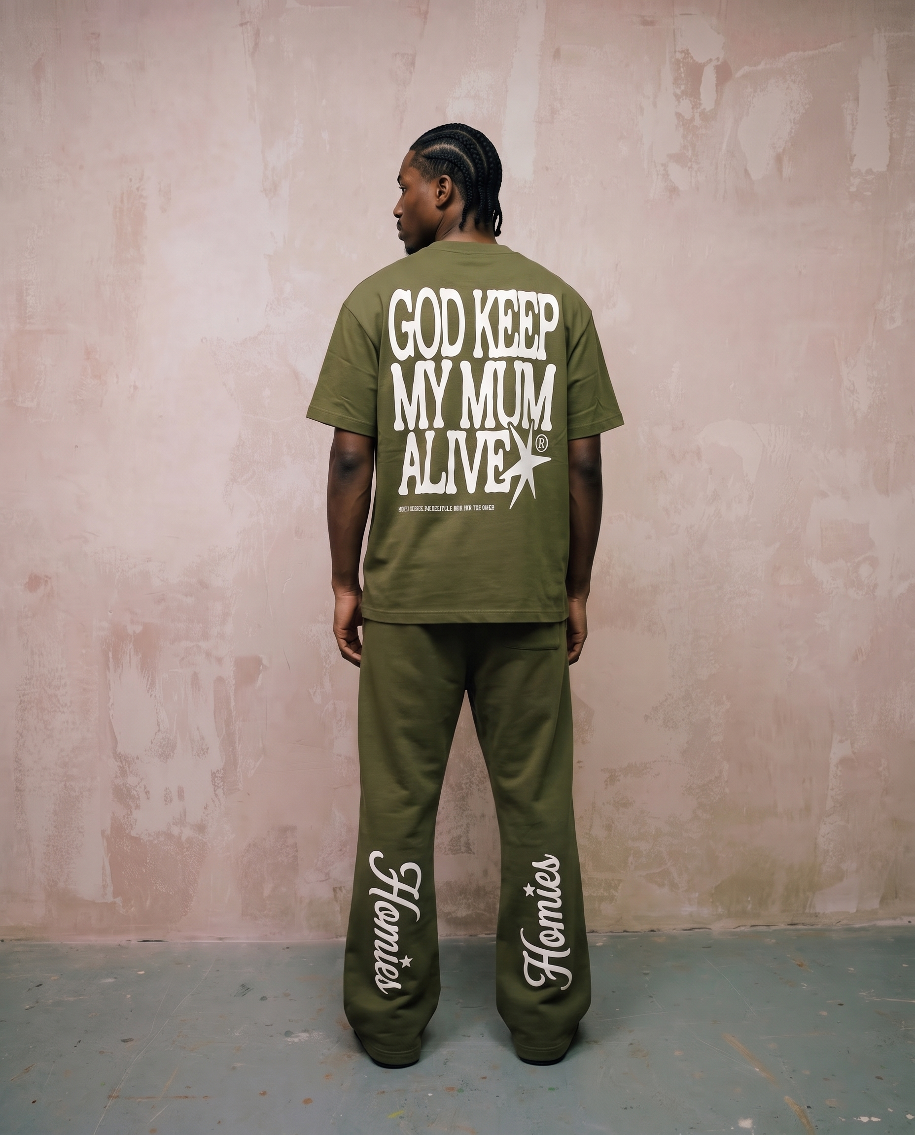 MUM ALIVE TEE